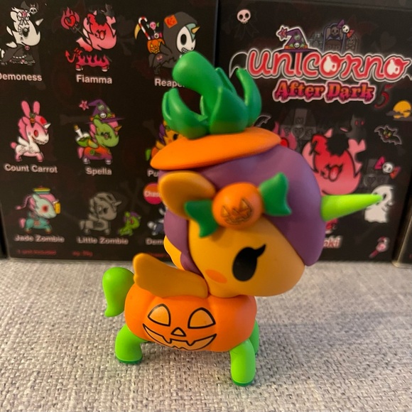 Tokidoki Unicorno After Dark Series 5 Blind Box - Pumpkin - Picture 1 of 6
